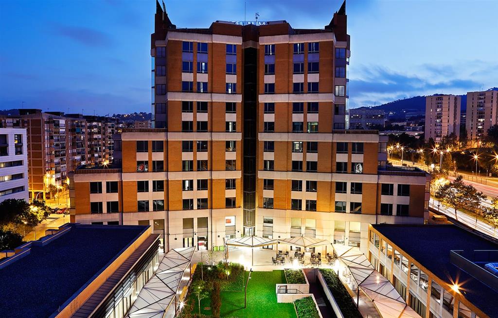 Health workers make Alimara Barcelona Hotel their home
