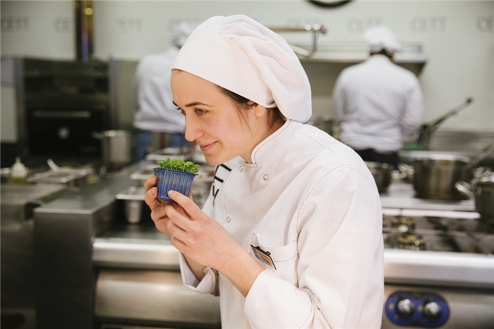 Photography from: Tres formaciones en gastronomía para mejorar tu carrera profesional | CETT