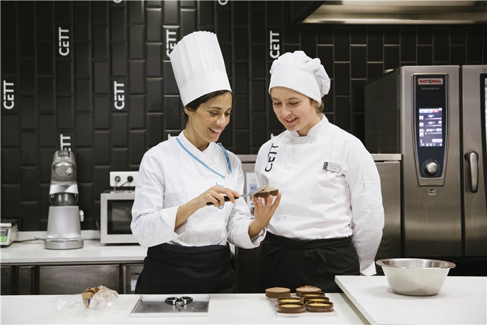 Photography from: Student Services | Curso de Chef Experto CETT