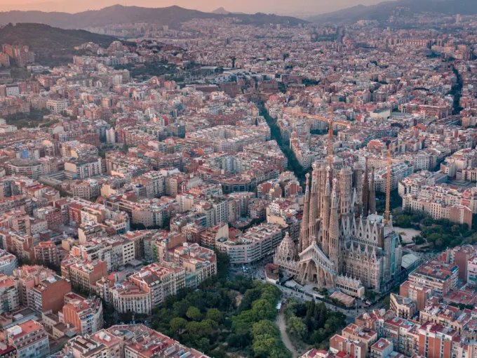 ciudad de Barcelona vista desde el aire