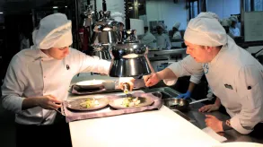 aula-restaurant-menu-1