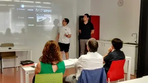 Texto alternativo aquí