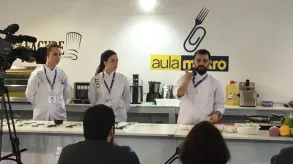 Texto alternativo aquí