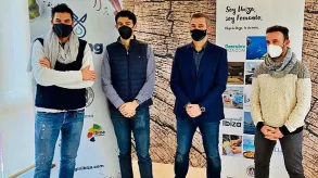 Texto alternativo aquí