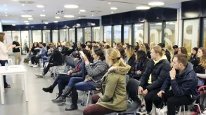 Texto alternativo aquí