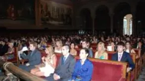 Texto alternativo aquí