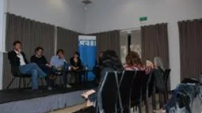 Texto alternativo aquí