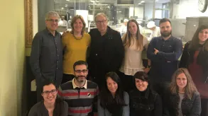 Texto alternativo aquí