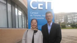 Texto alternativo aquí