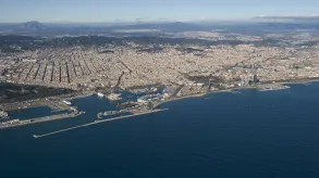 Texto alternativo aquí