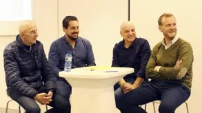 Texto alternativo aquí