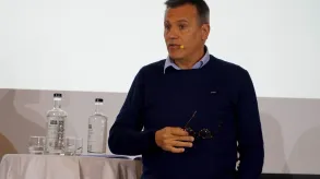 Texto alternativo aquí