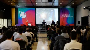 Texto alternativo aquí