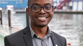 Texto alternativo aquí