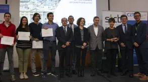 Texto alternativo aquí