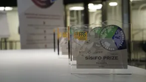 Texto alternativo aquí