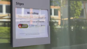 Texto alternativo aquí