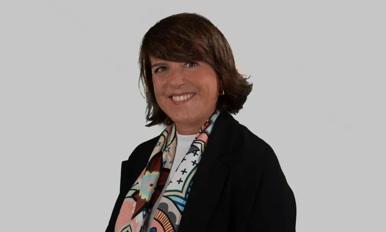 Emma Pla posando en primer plano