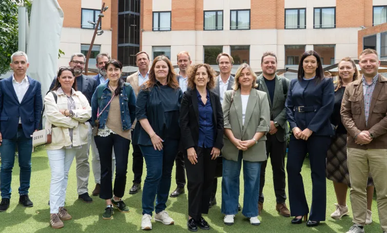 foto de grupo de los miembros del consejo