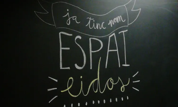 Texto alternativo aquí