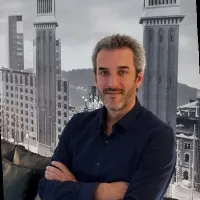 Mr. Rafael González