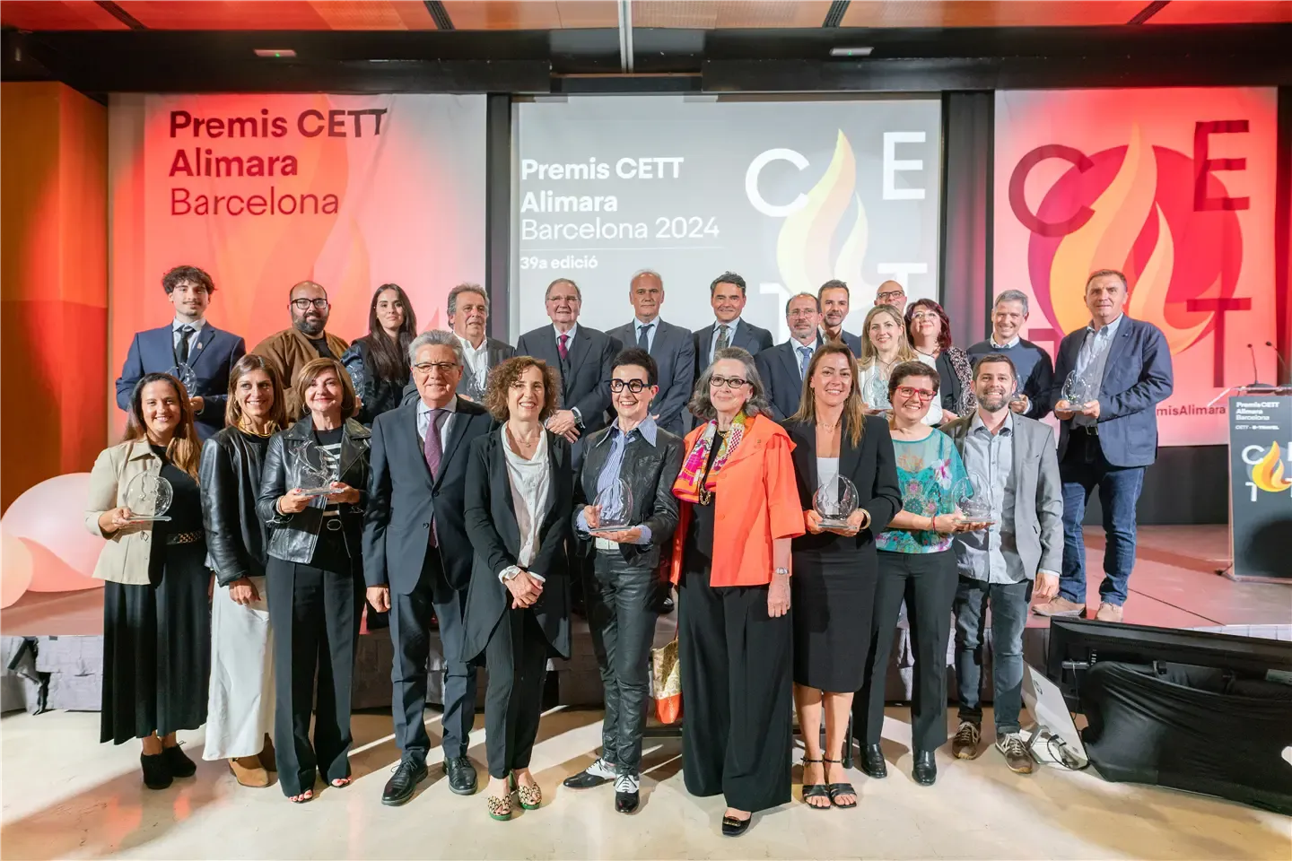 2015-2024: Innovación, inteligencia artificial y sostenibilidad 10