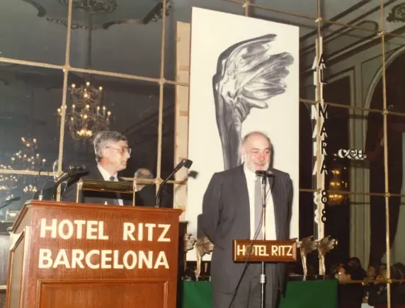 1985-1995: La era de la promoción impresa y la comunicación institucional_imatge 4