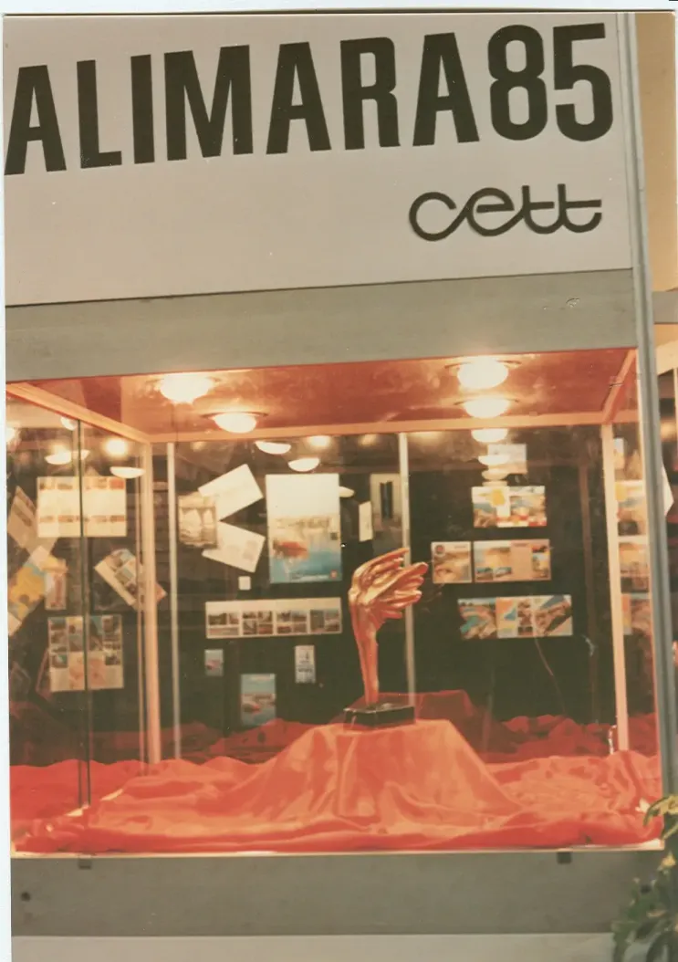1985-1995: La era de la promoción impresa y la comunicación institucional 3